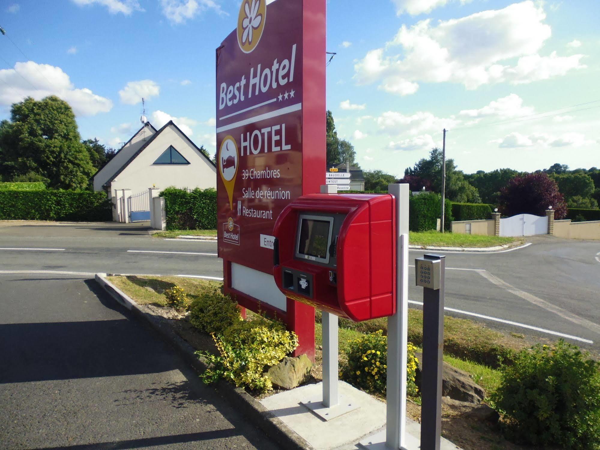 Brit Hotel Mayenne Exterior photo